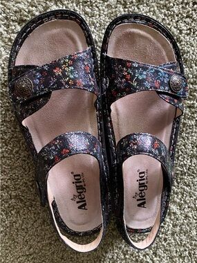 Alegria Black Multicolor Floral Comfort Wedge Sandals